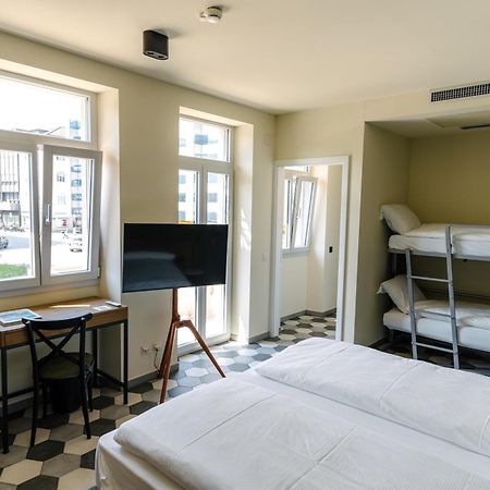 Seven Town House Boutique Hotel Locarno Exterior photo
