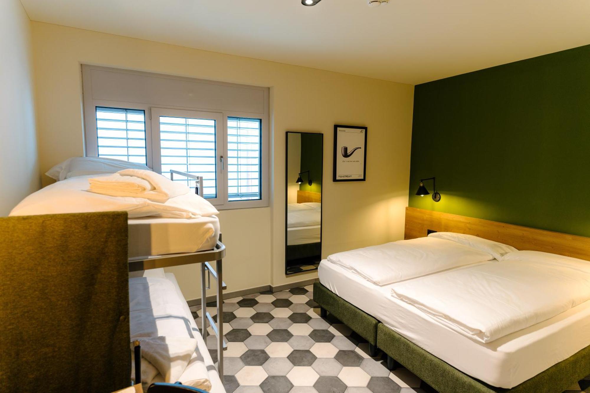 Seven Town House Boutique Hotel Locarno Exterior photo