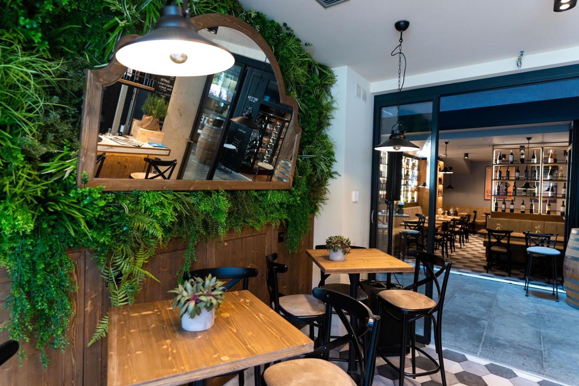 Seven Town House Boutique Hotel Locarno Exterior photo