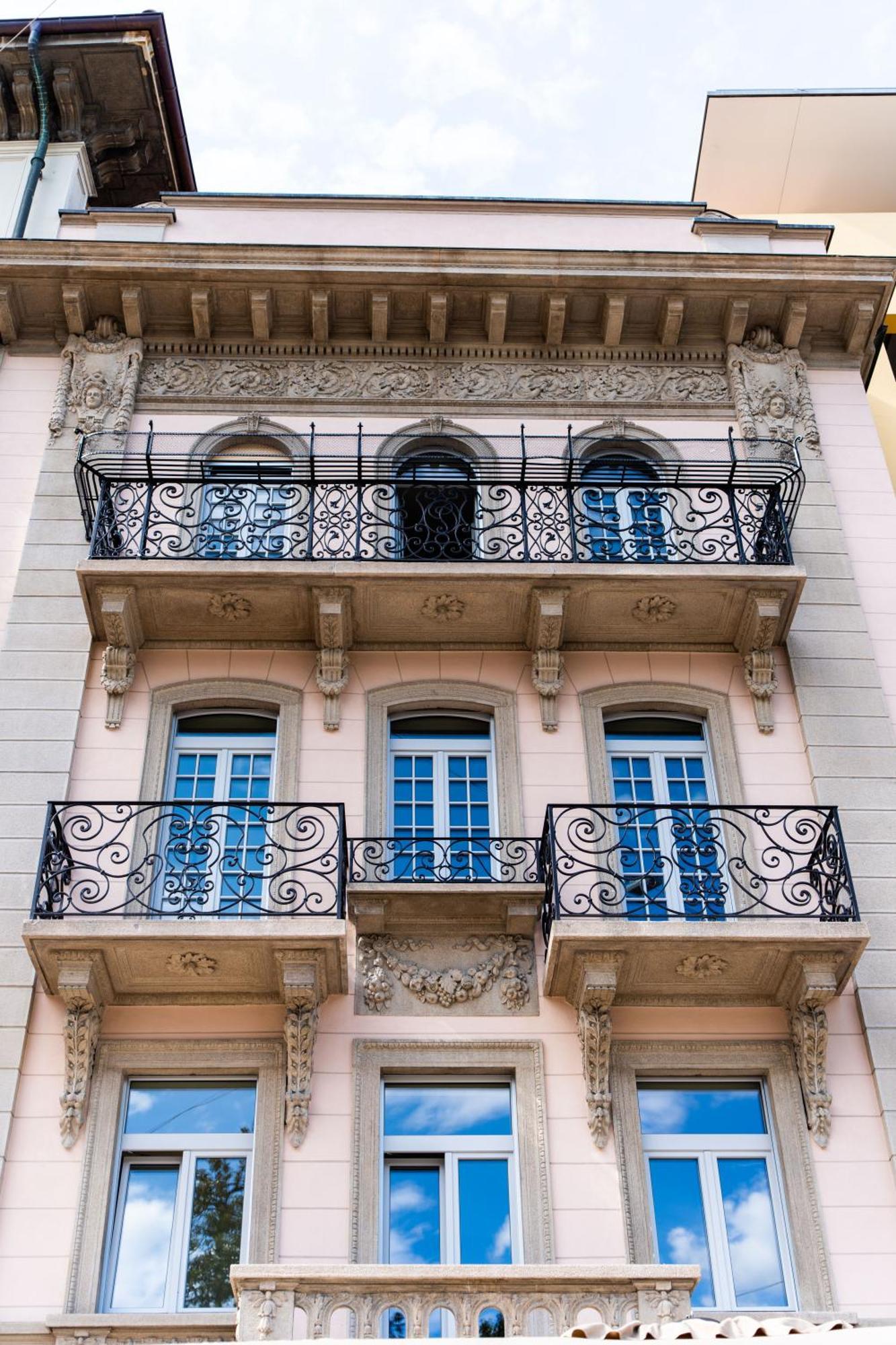 Seven Town House Boutique Hotel Locarno Exterior photo